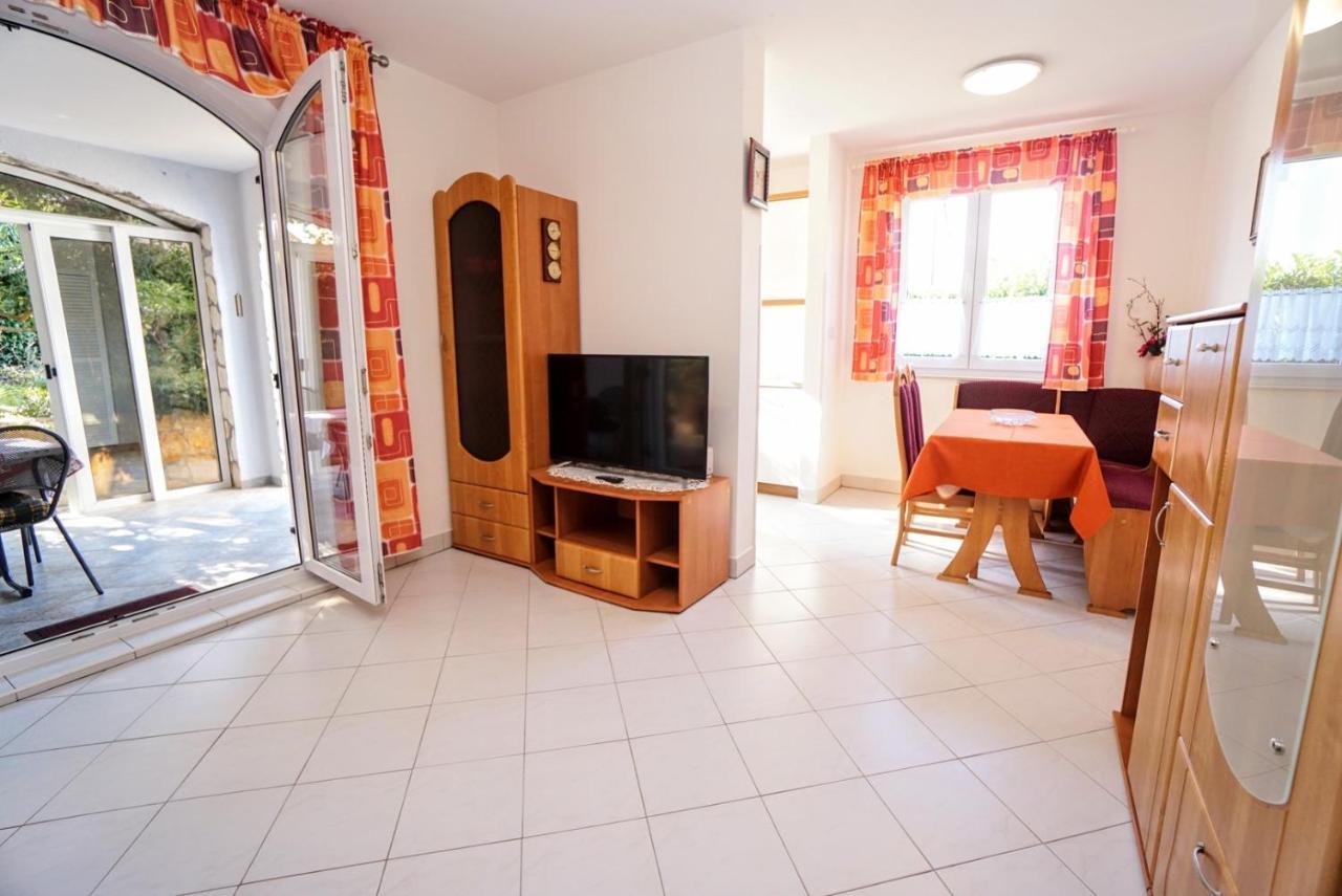 Apartment Vlado ザンブラティヤ エクステリア 写真