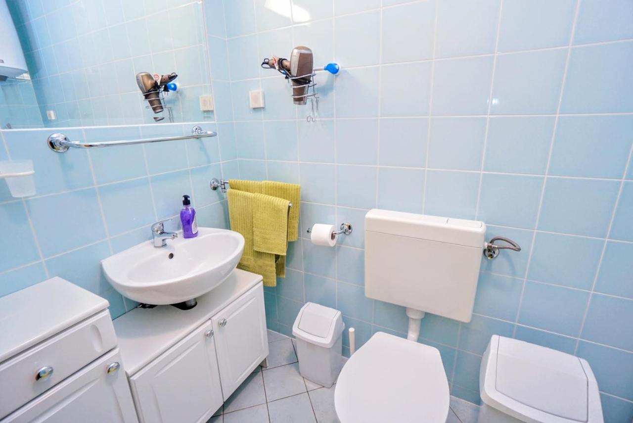 Apartment Vlado ザンブラティヤ エクステリア 写真
